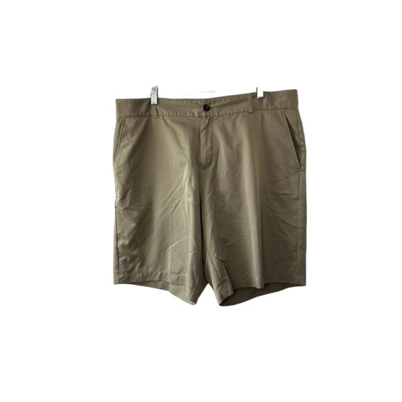 Adidas CLIMALITE Brown Flat Front Light Weight 10" Shorts Men's Size 38 - Picture 2 of 7